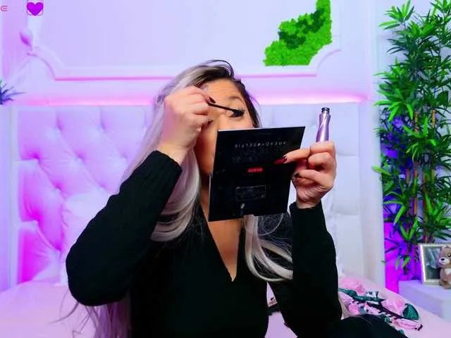 AriannaSins — I like guys who are funny and enjoy a good naughty chat. I also like to feel being loved and cherished like a princess. I like good songs and romantic movies too. So if you have a good recommendation, I would love to hear it. Once you get to know me,...