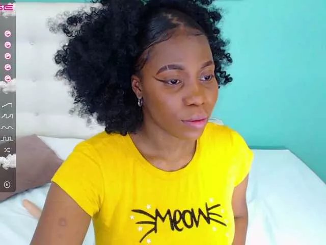 choco-dessert on BongaCams 