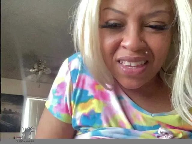 CocaNutt on BongaCams 