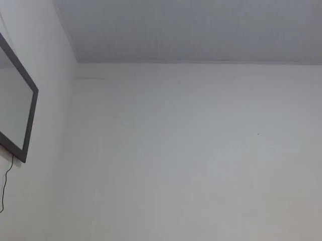 Deep-hard-latina — hot