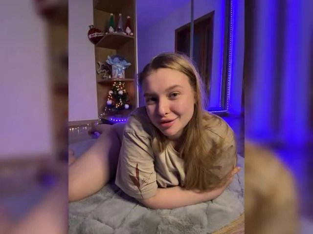 jucieLussie — I love it when they take control and play with meand when I see that you're willing to do anything for me