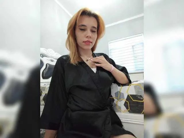 Kitteen on BongaCams 