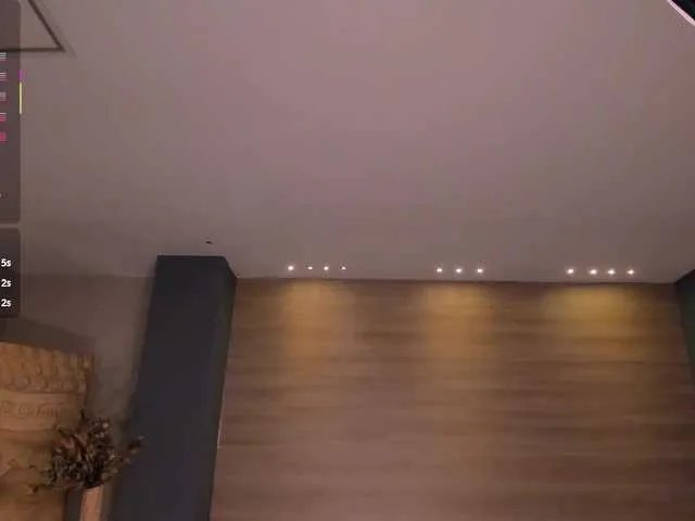 NataliaGaret on BongaCams 