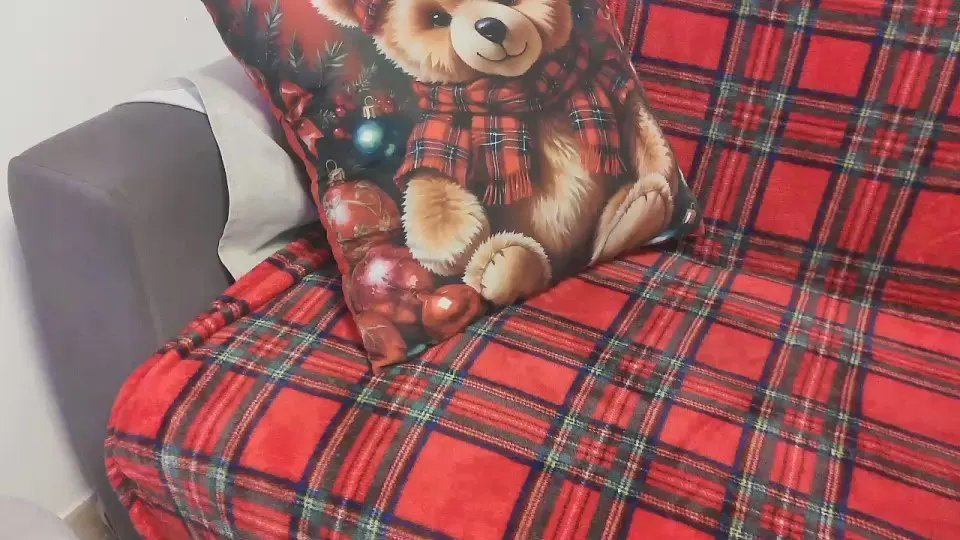 _DaddysGirl_00 on Cam4 