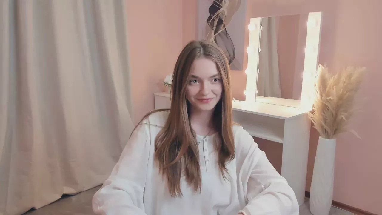 AccaCritchlow on Cam4 