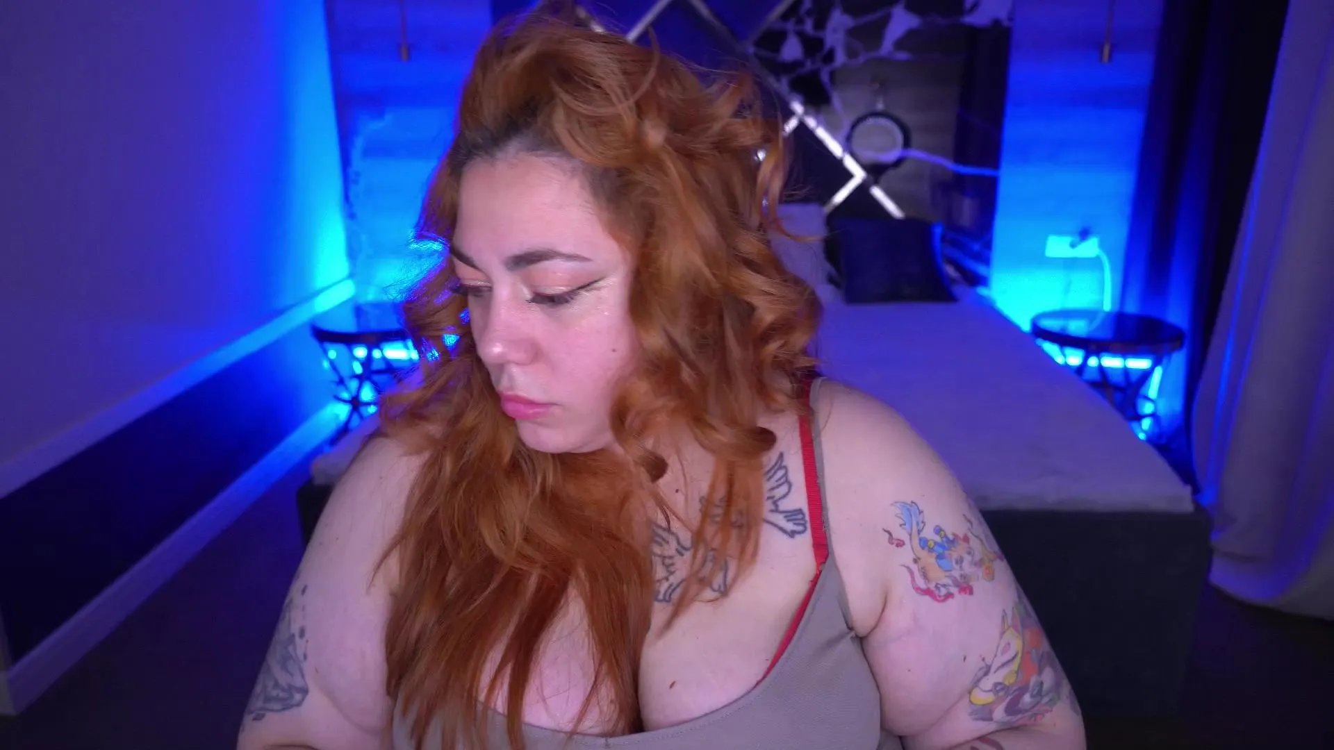 AmazonkaStar on Cam4 