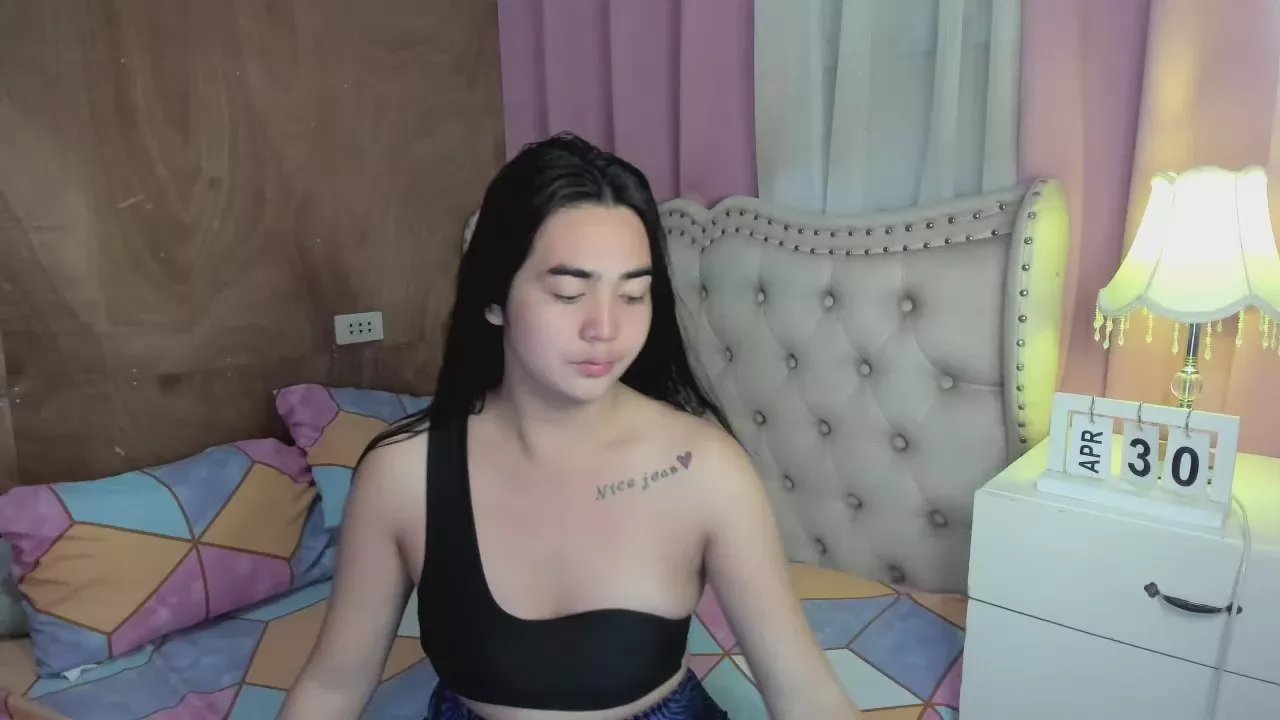 asianlove_doll on Cam4 