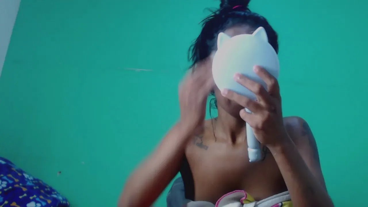 avalericherrycm on Cam4 