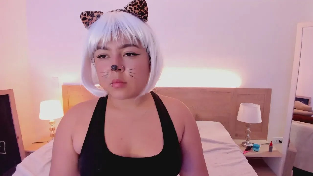 Barbara_honey on Cam4 