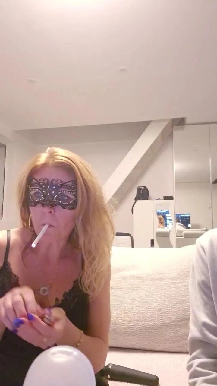 Bellemasquer on Cam4 