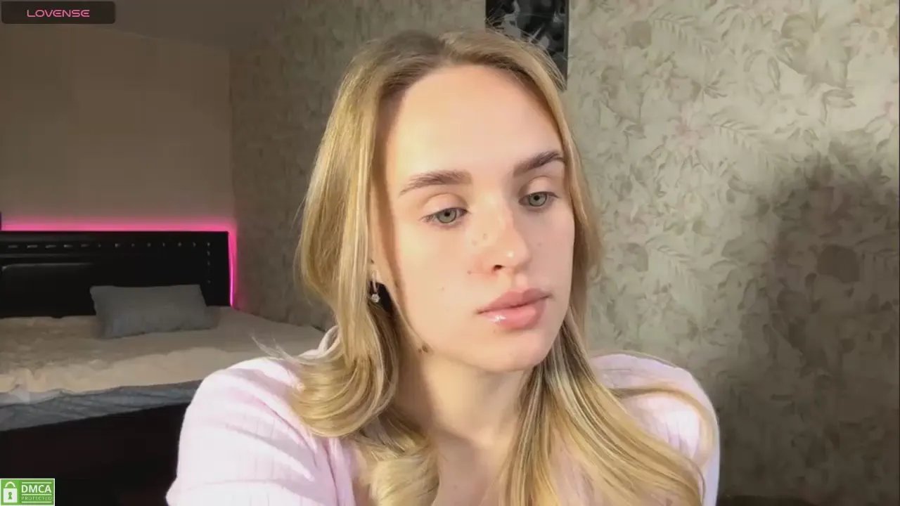 ColleneKmatz on Cam4 