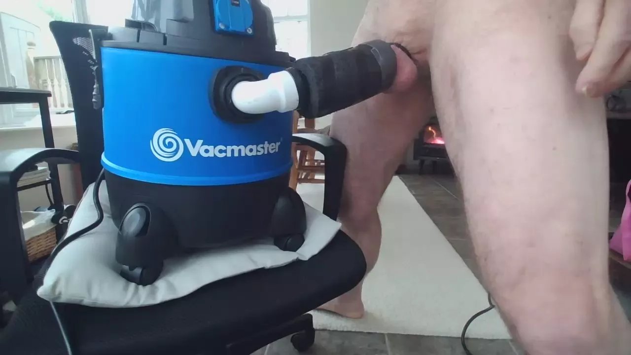 cuckoldedperv on Cam4 