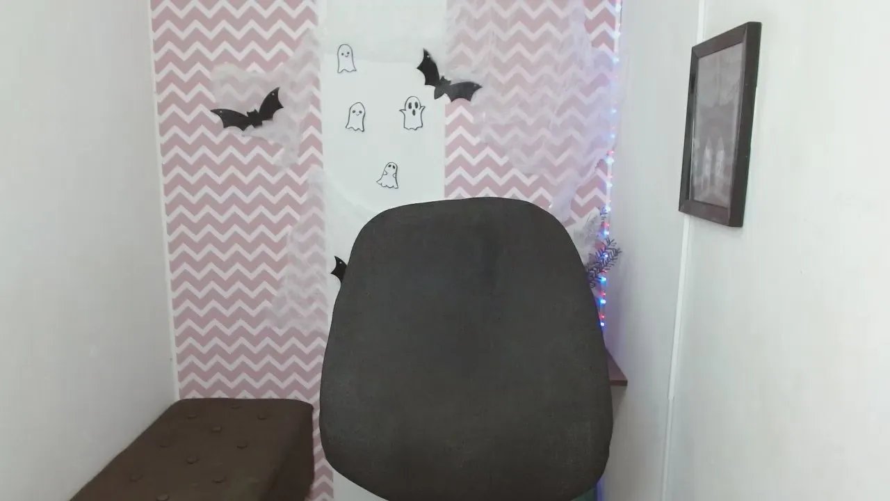 Dayanacarson on Cam4 