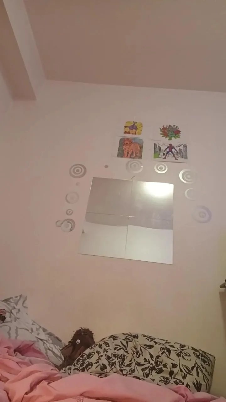 elleblue_sexy on Cam4 