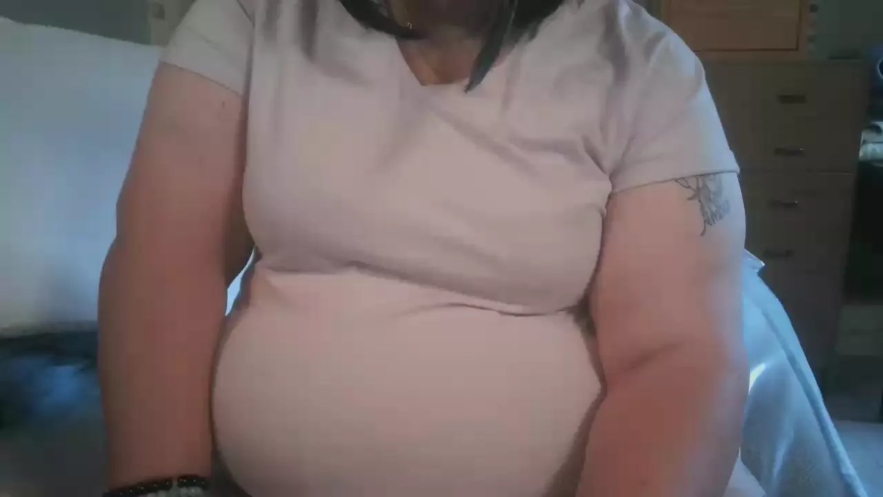 helenananana on Cam4 