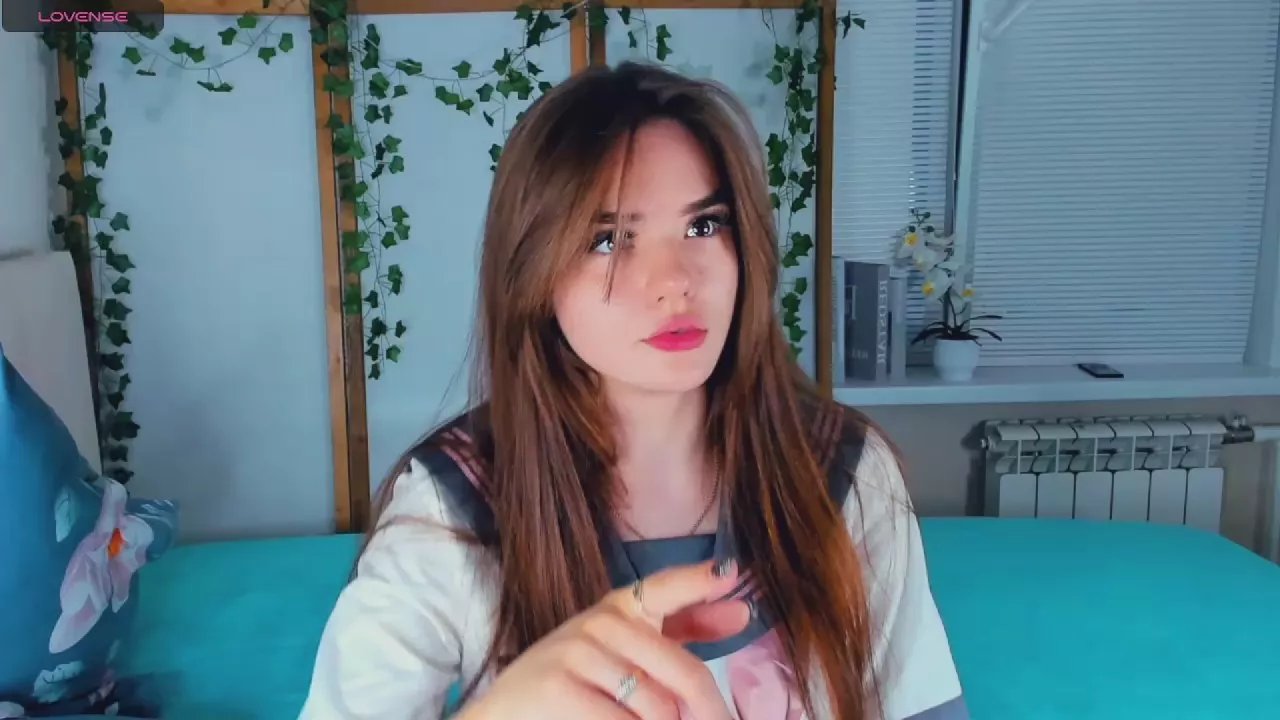 Jinny_garland on Cam4 