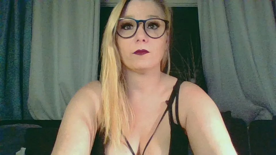Luluangel2005 on Cam4 