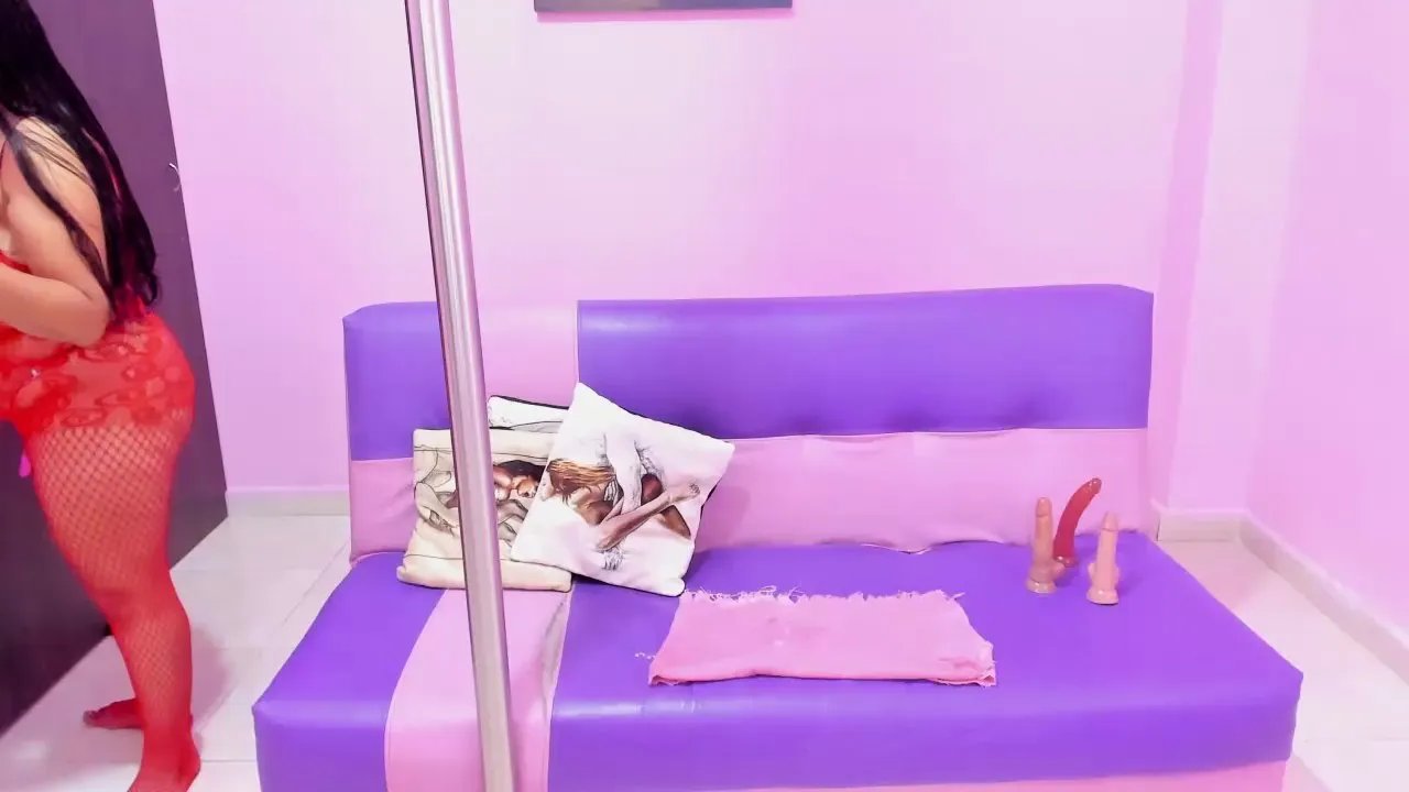 Madame_Boobs on Cam4 