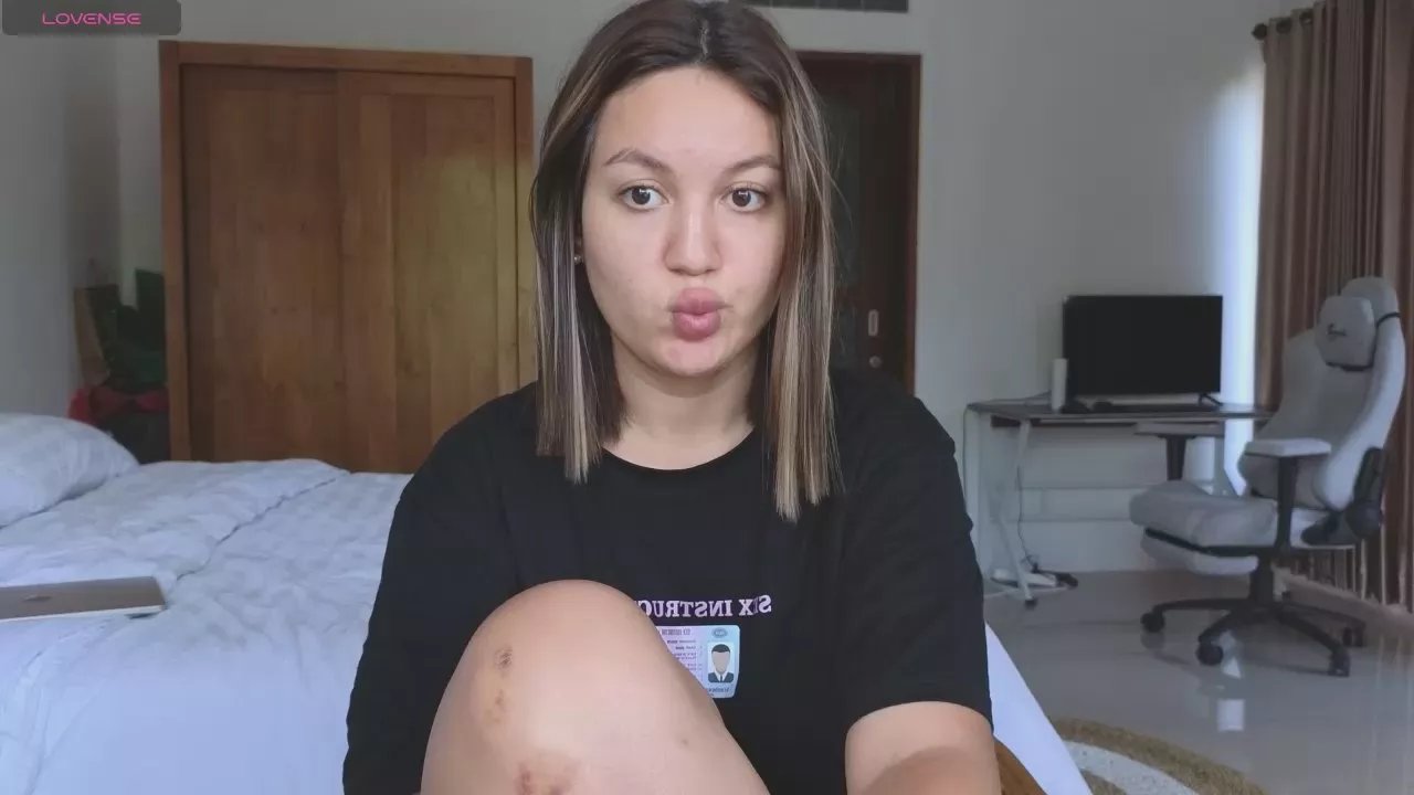 NellyFischer on Cam4 