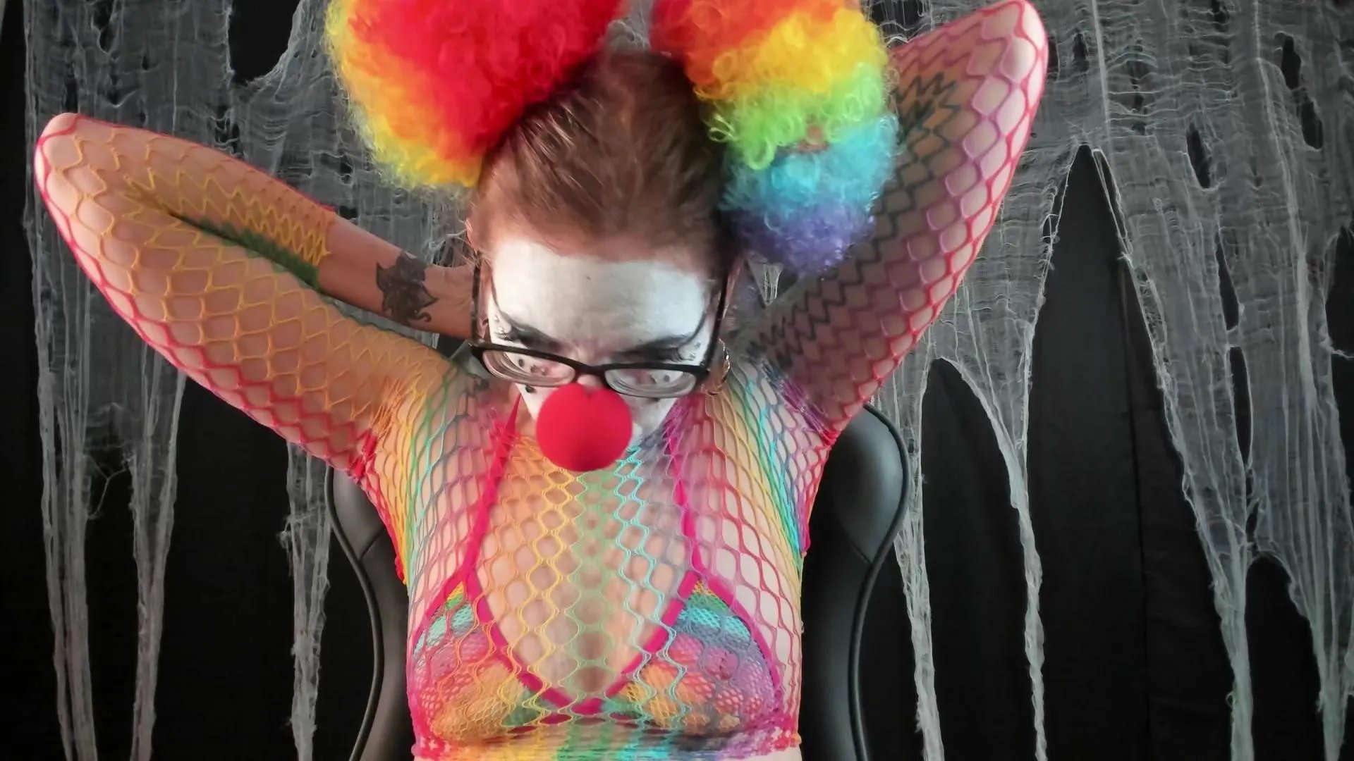 SaraDesireXO on Cam4 