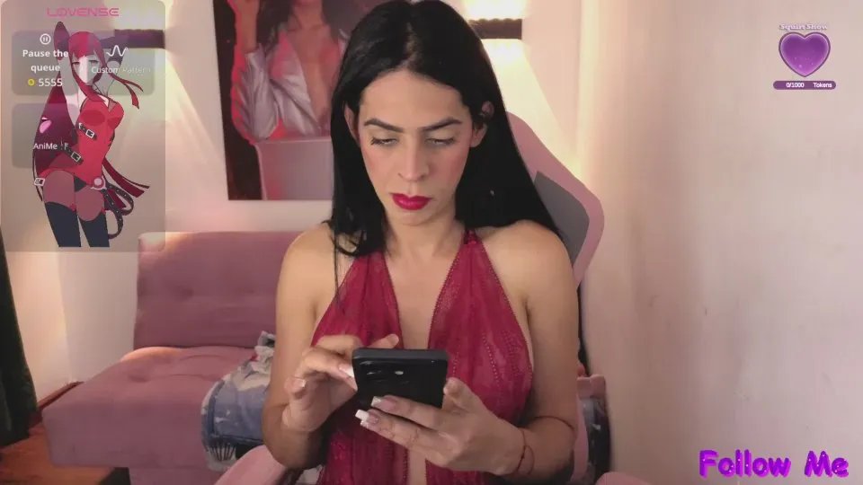 VittoriaLmbrdi on Cam4 