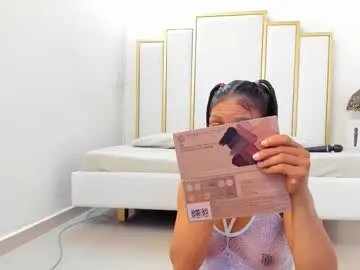 annylittle_ on Chaturbate 