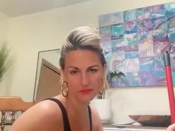 betterconvobesttime on Chaturbate 