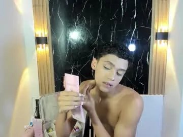 billy_jamees on Chaturbate 