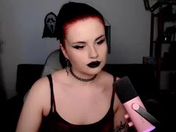 dellacrush_ on Chaturbate 