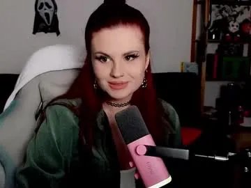 dellacrush_ on Chaturbate 