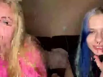 green_eyes_twinkl on Chaturbate 