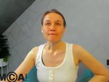 lillian_white1 on Chaturbate 