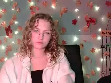 lily_tayberry on Chaturbate 