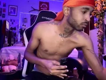 papian0 on Chaturbate 