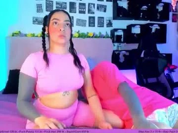 sarahandzack on Chaturbate 