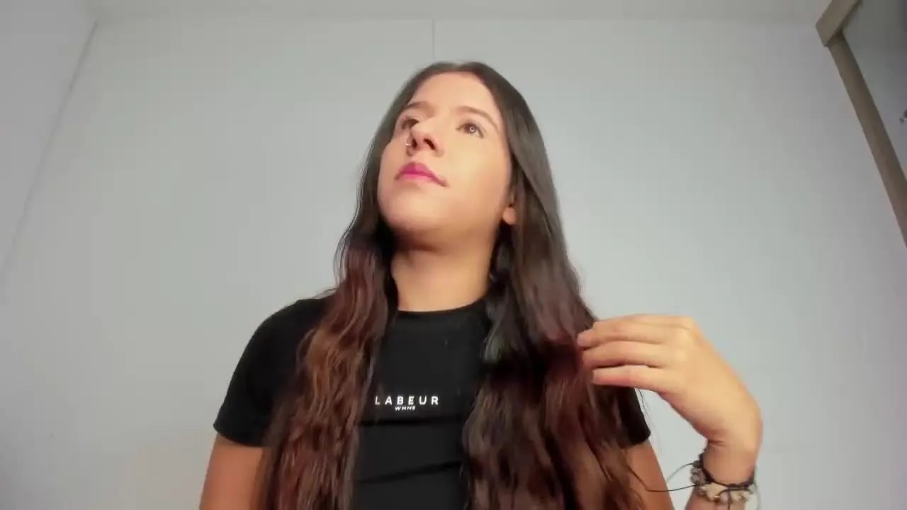 CassandraWhite on Streamray 