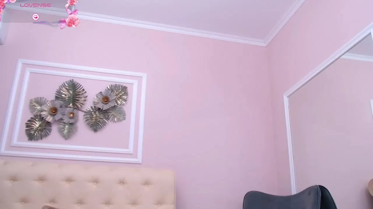 RebekaRusso on Streamray 