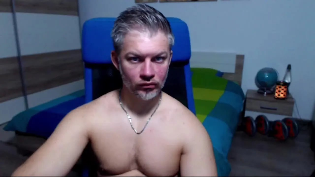 RobbyShawz on Streamray 