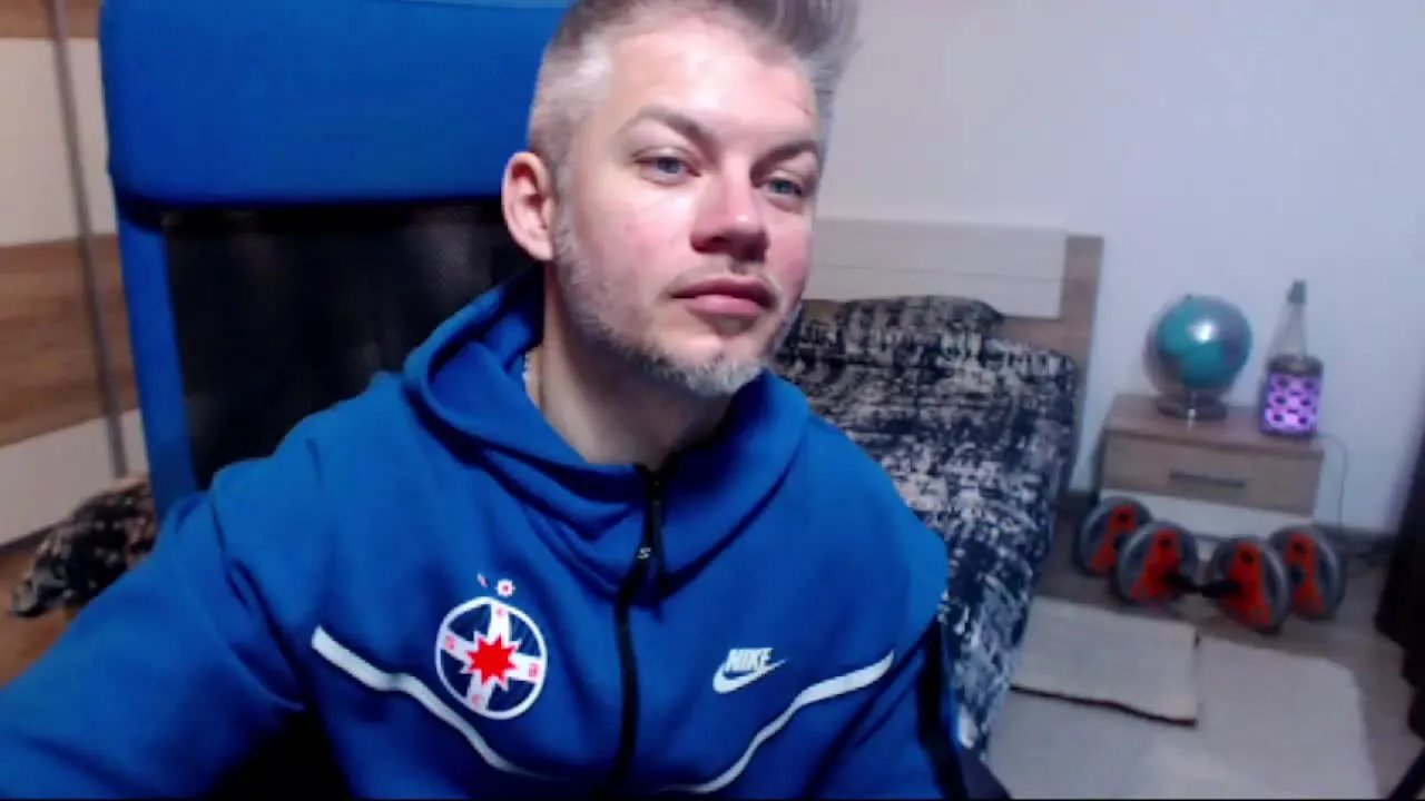 RobbyShawz on Streamray 