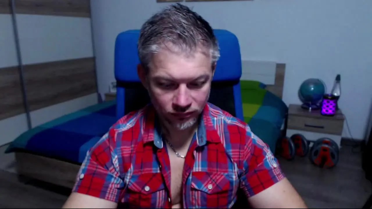 RobbyShawz on Streamray 