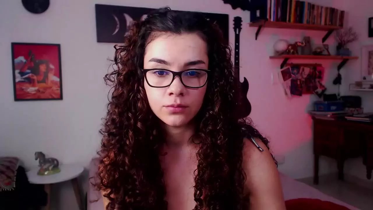 TinnyFoxxy on Streamray 