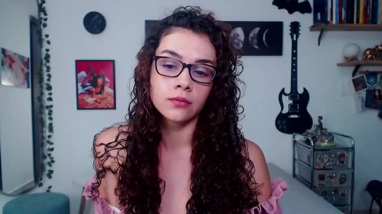 TinnyFoxxy on Streamray 